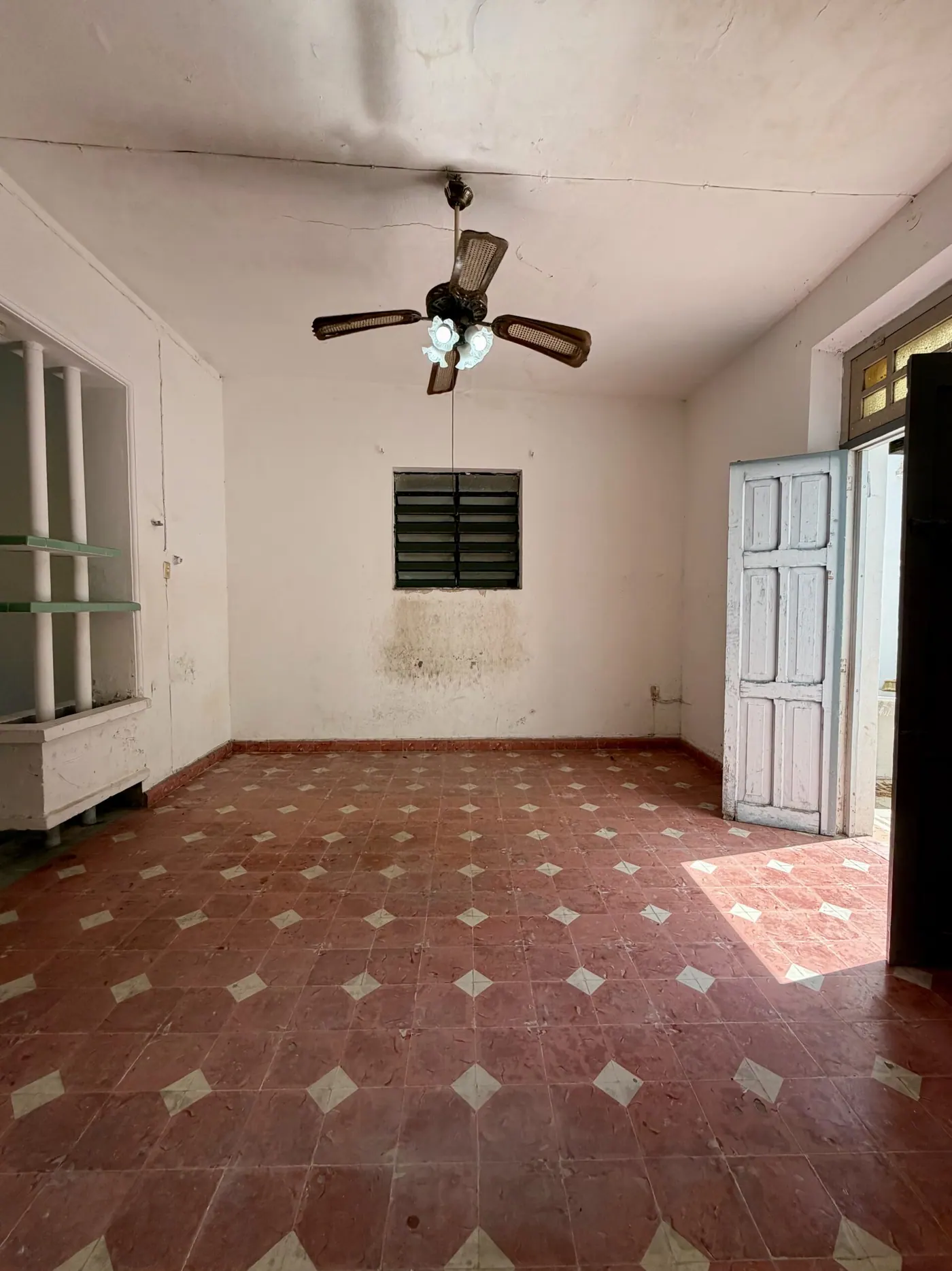 Centro Project With Expansive Garden Near Santiago — colonial home for sale in Mérida Centro
