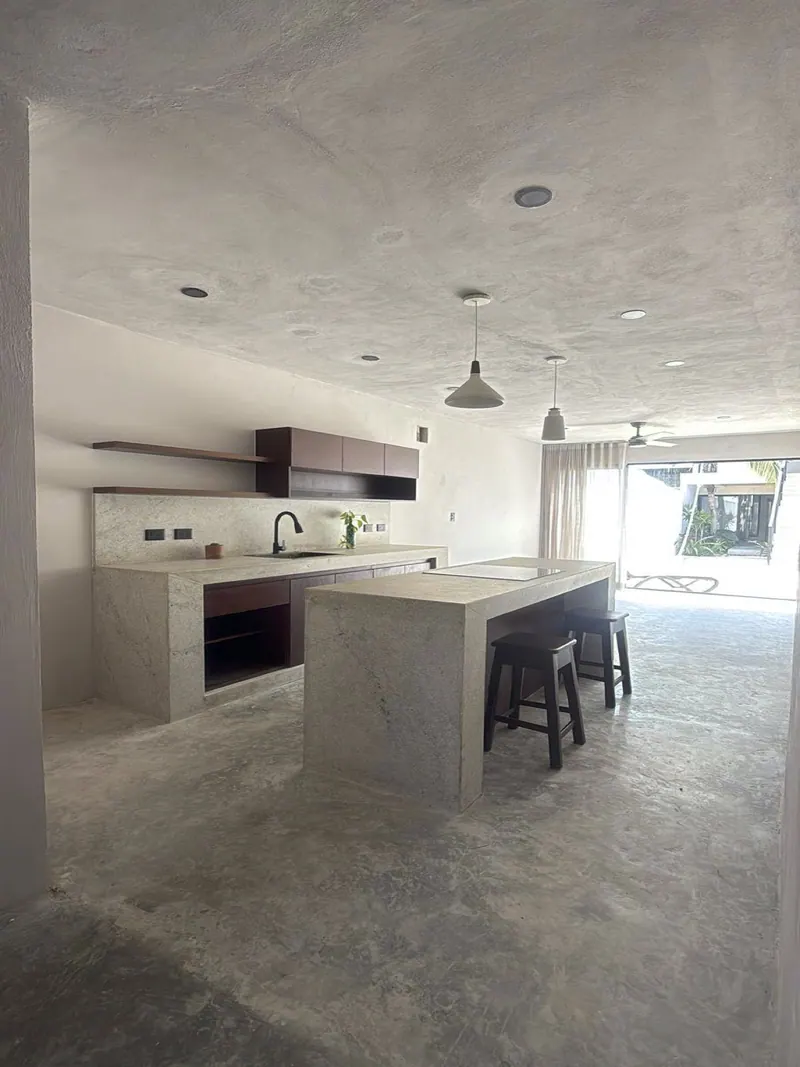 Newly built in Garcia Gineres! — residential home in Mérida Centro — photograph 2