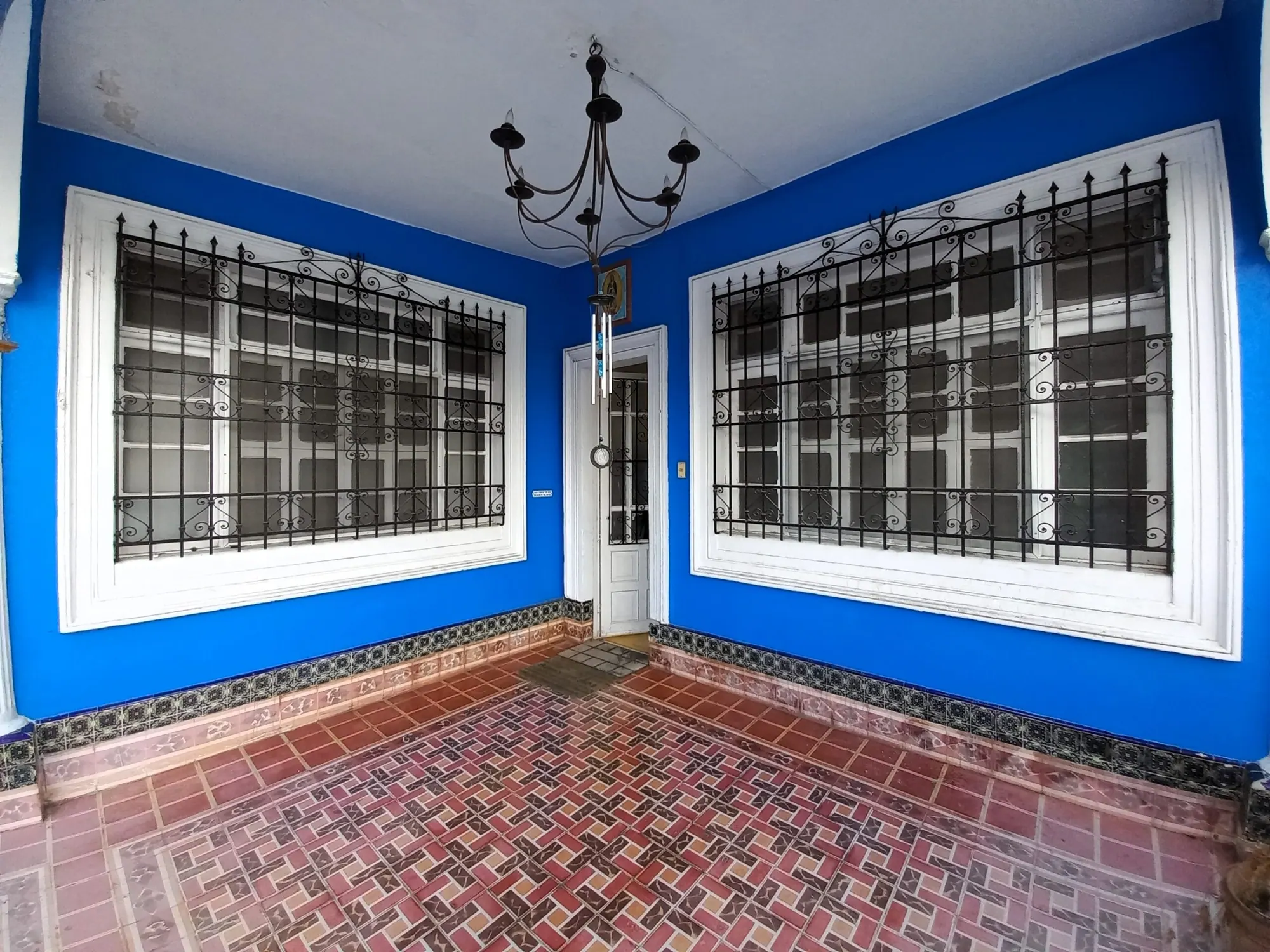 Genuine Art-Deco Home In Santiago — colonial home in Mérida Centro — photograph 3