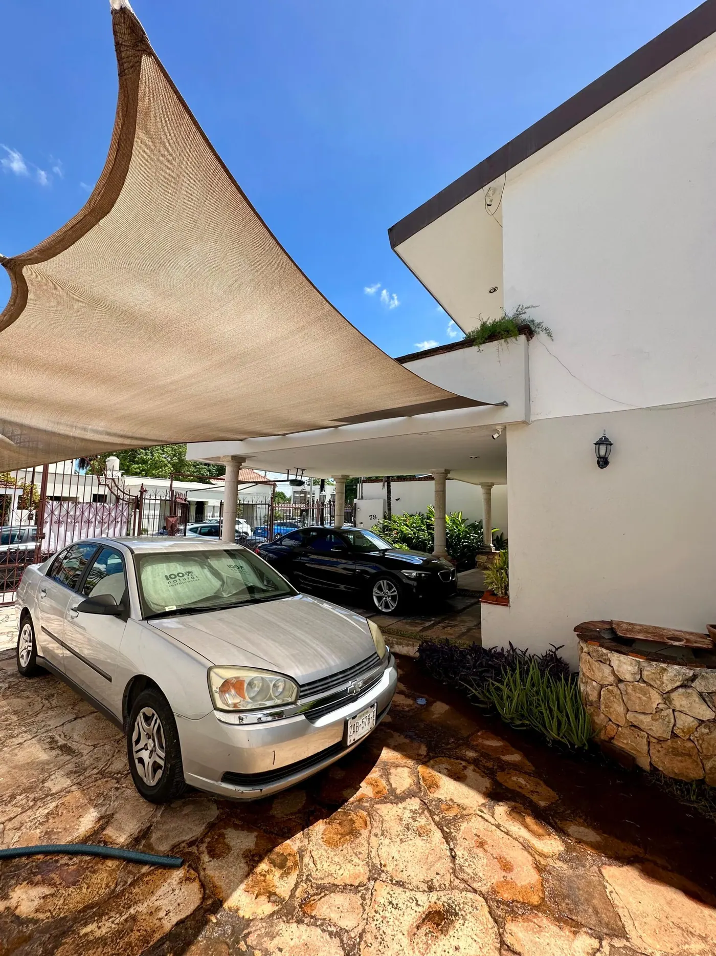 Spacious 2-Level Home with Pool in Colonia México — residential home in Yucatán — photograph 3