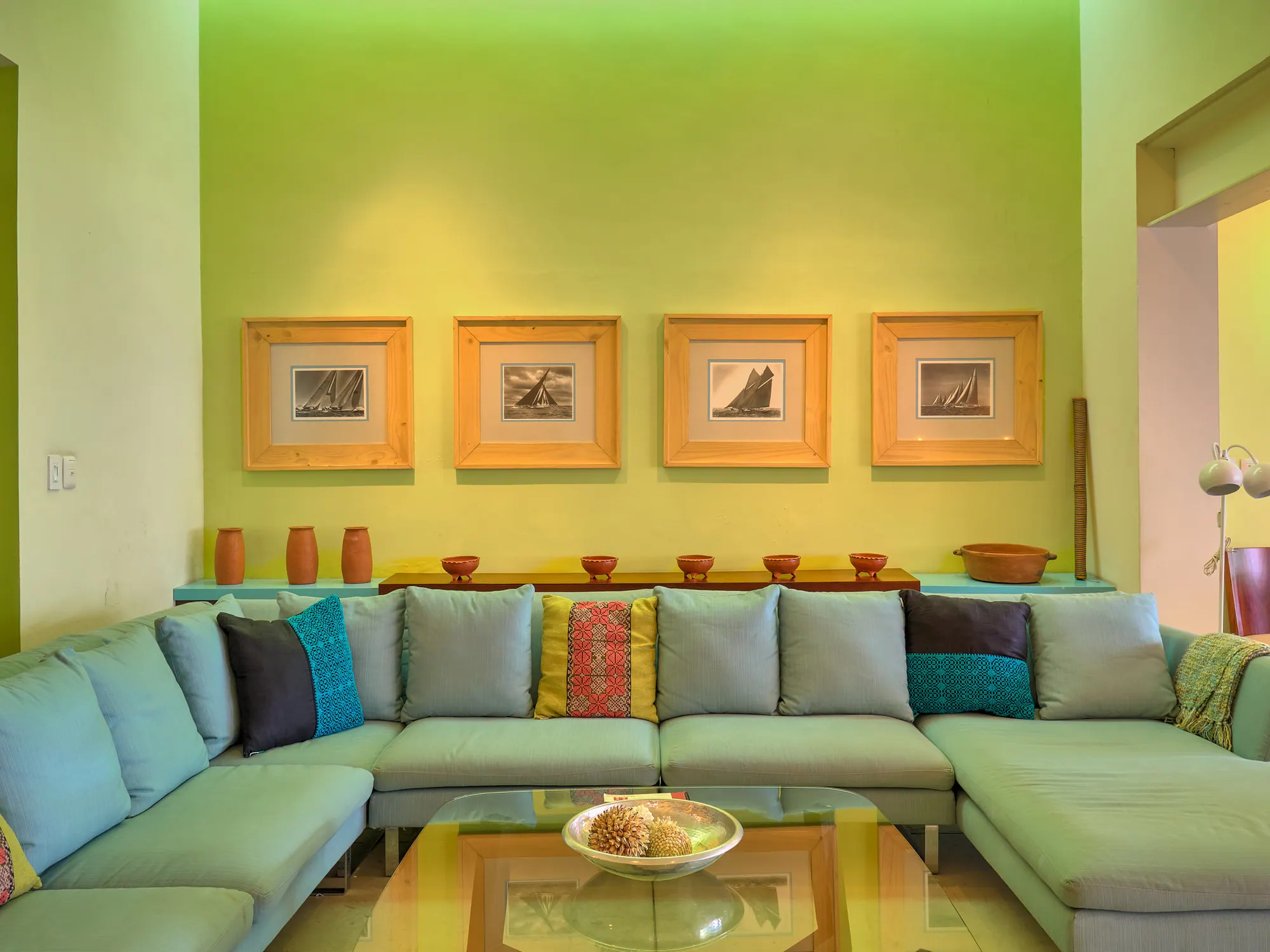 Casa 55 – Modern Luxury and Convenience in Santa Lucía — colonial home in Mérida Centro — photograph 3