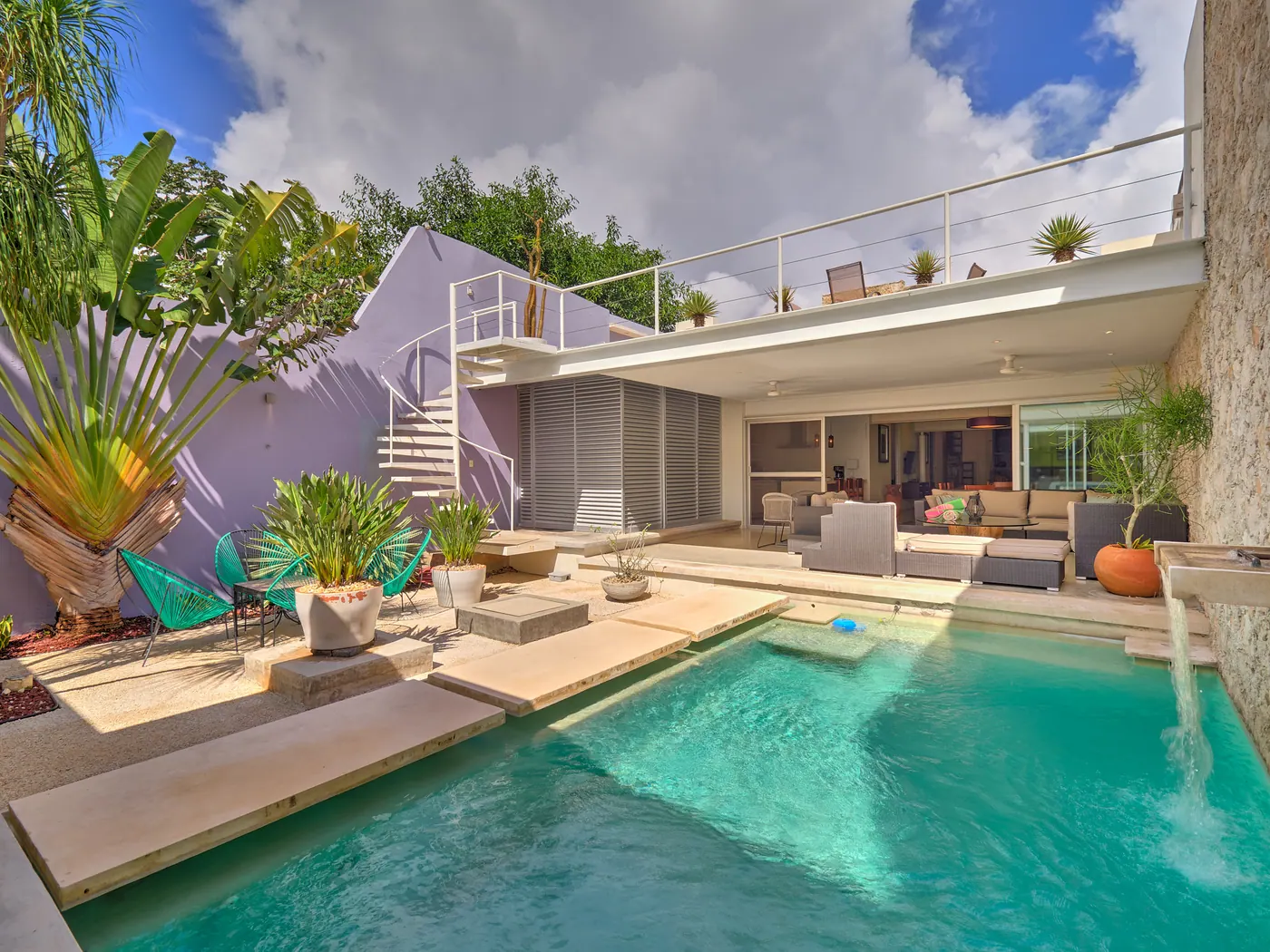 Casa 55 – Modern Luxury and Convenience in Santa Lucía — colonial home for sale in Mérida Centro