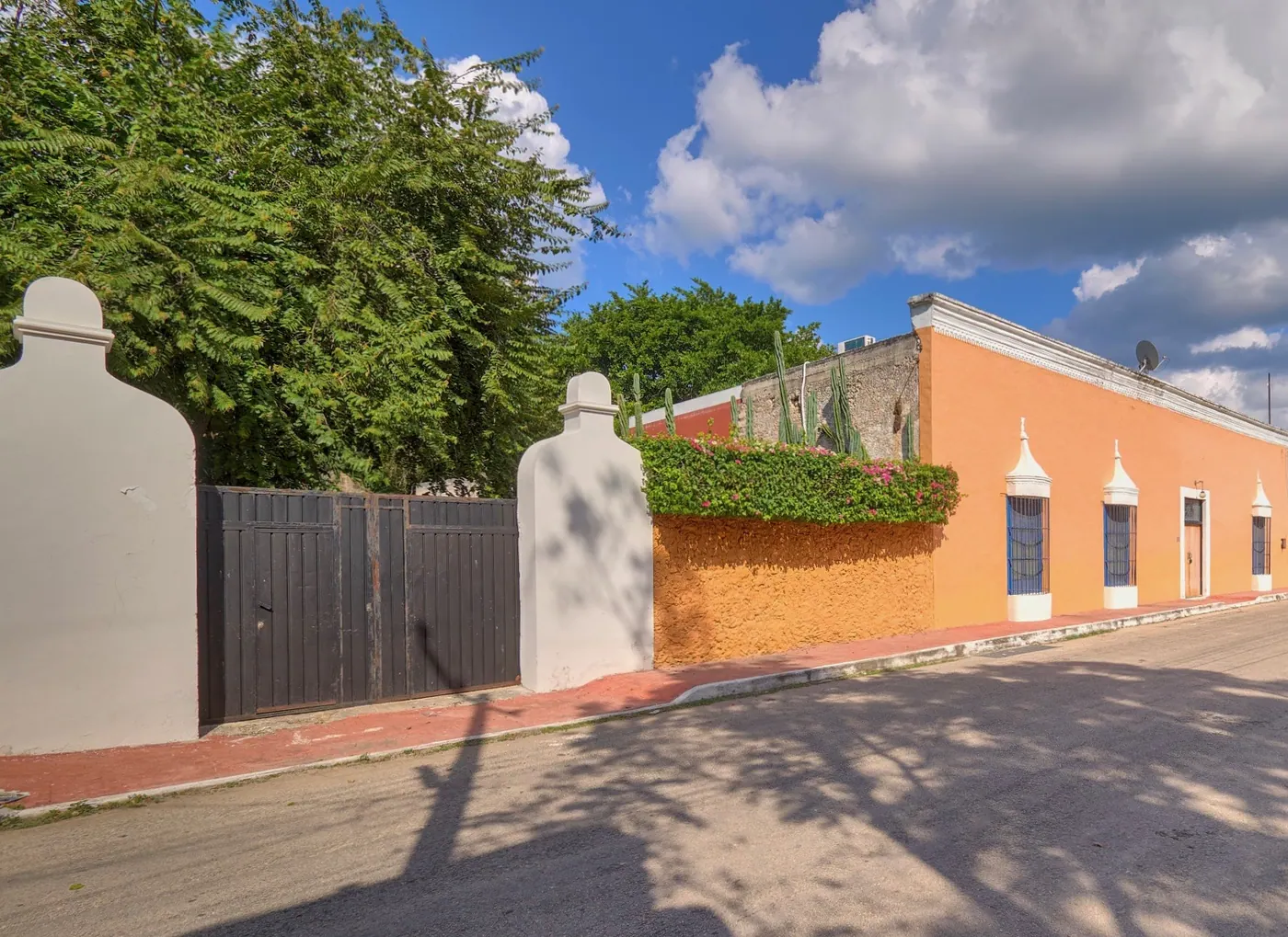 Fabulous Solar Quinta Tepakan — hacienda for sale in Outside Mérida