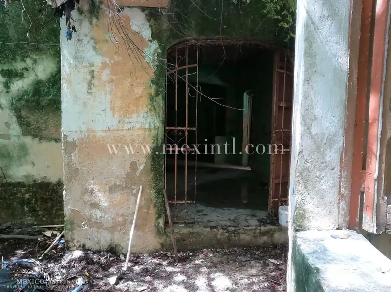 Casa De Leon — Sought After Property To Renovate — colonial home in Mérida Centro — photograph 3