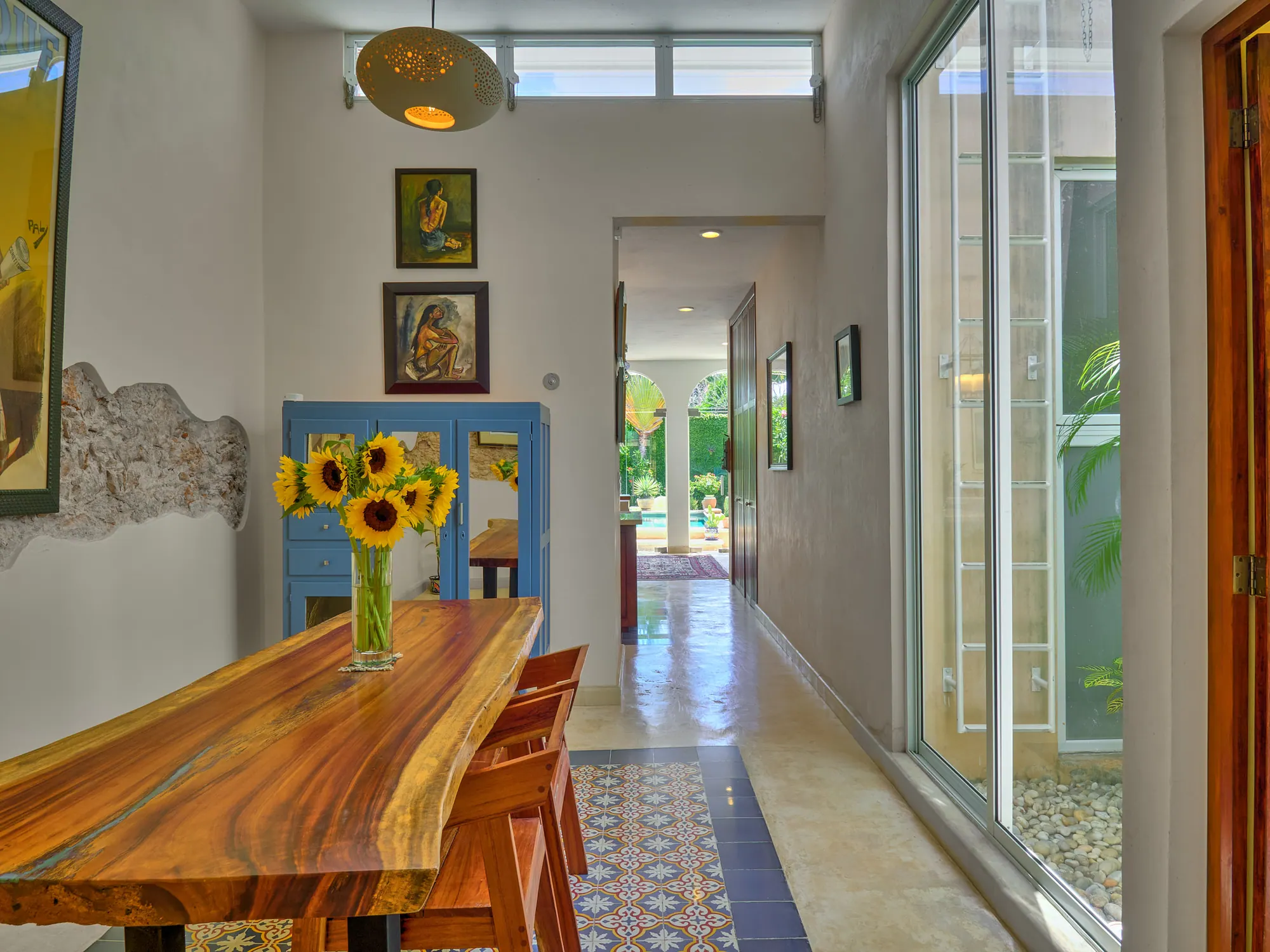Casa de Oliver – Turn Key San Sebastian — colonial home in Mérida Centro — photograph 3