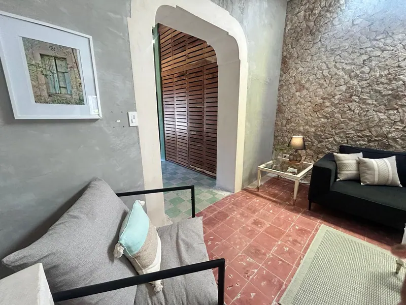 Seller Finance Option!! Turn key Opportunity with Solar Panels!! — colonial home for sale in Greater Mérida