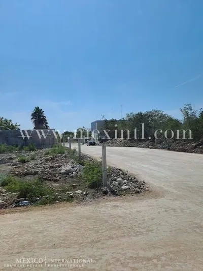 1659 M2 Lot North Merida (los Americas) — land & lot in Yucatán — photograph 2