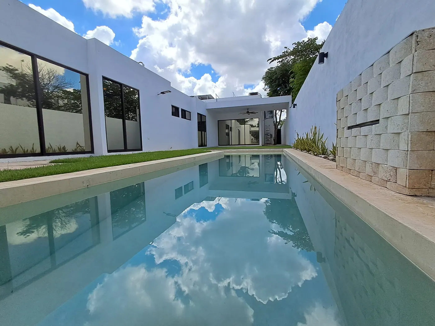 One Story , Luxury Home with Solar Panels! Plus Space for a Casita in back! — residential home for sale in Greater Mérida