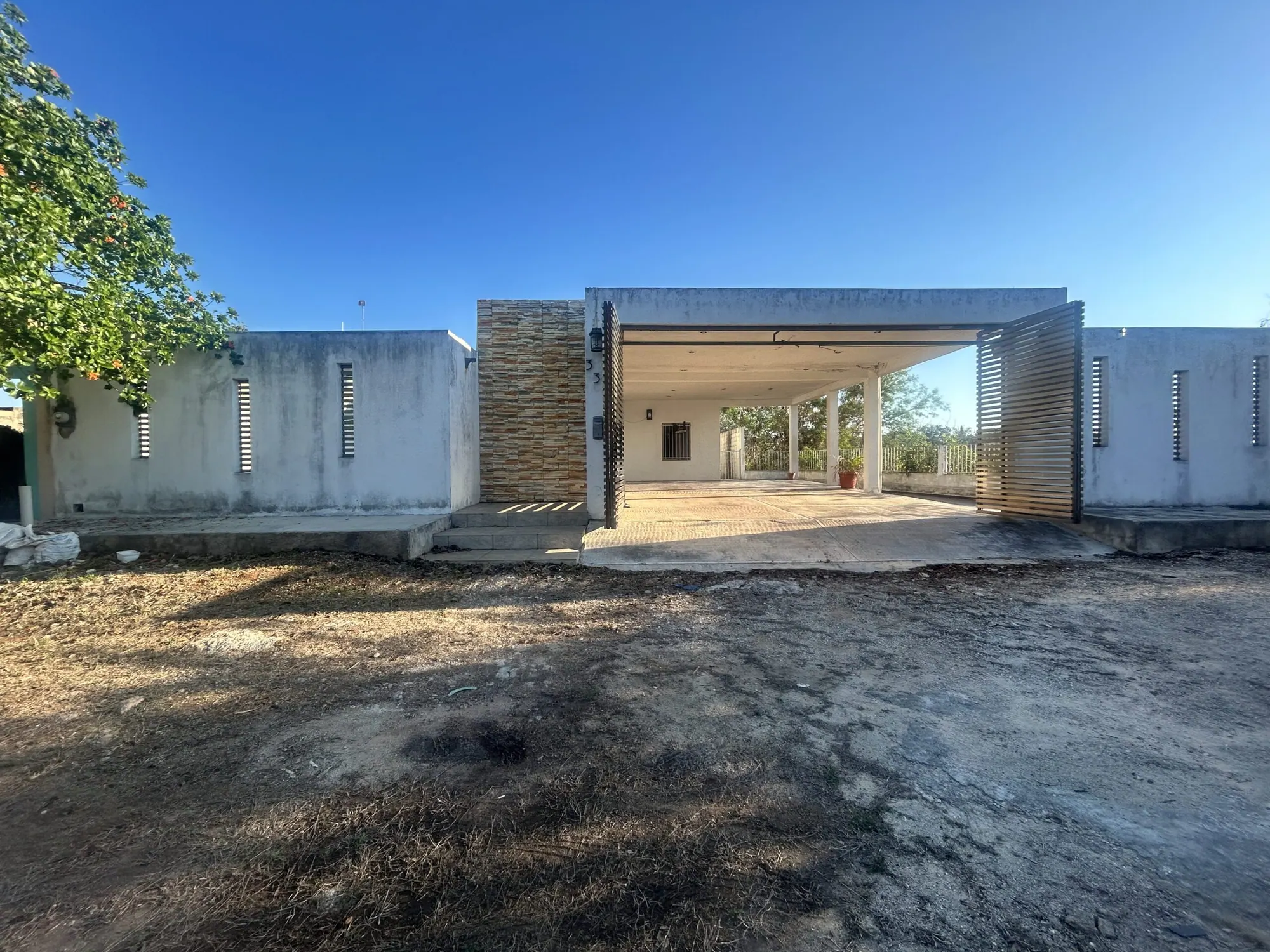 Home with Beautiful Ravine to its side! — residential home in Greater Mérida — photograph 2
